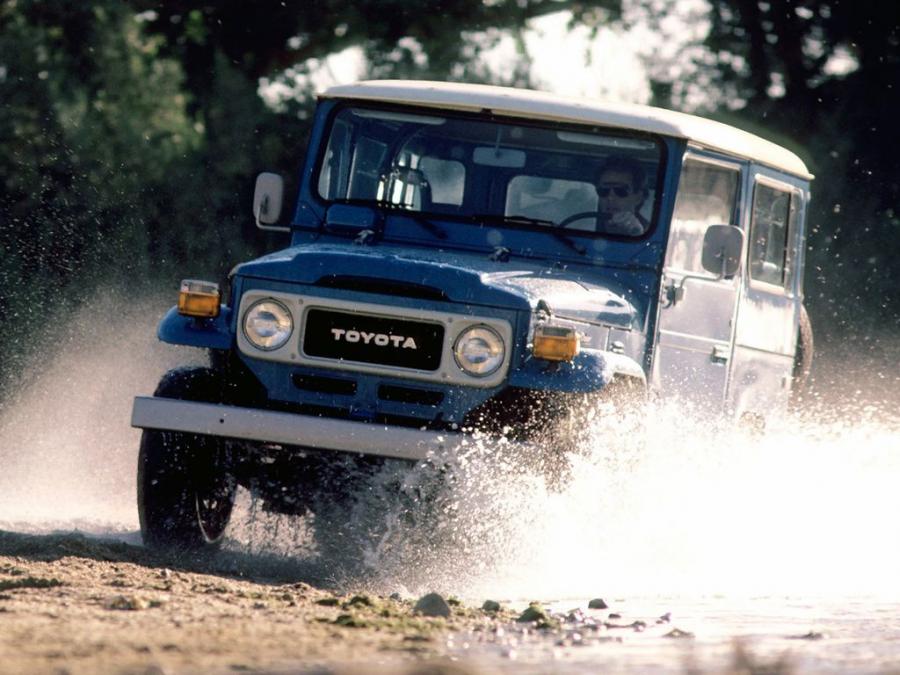 Toyota Land Cruiser Hard Top (FJ41VL) 1979 года  (фото 7 из 10)